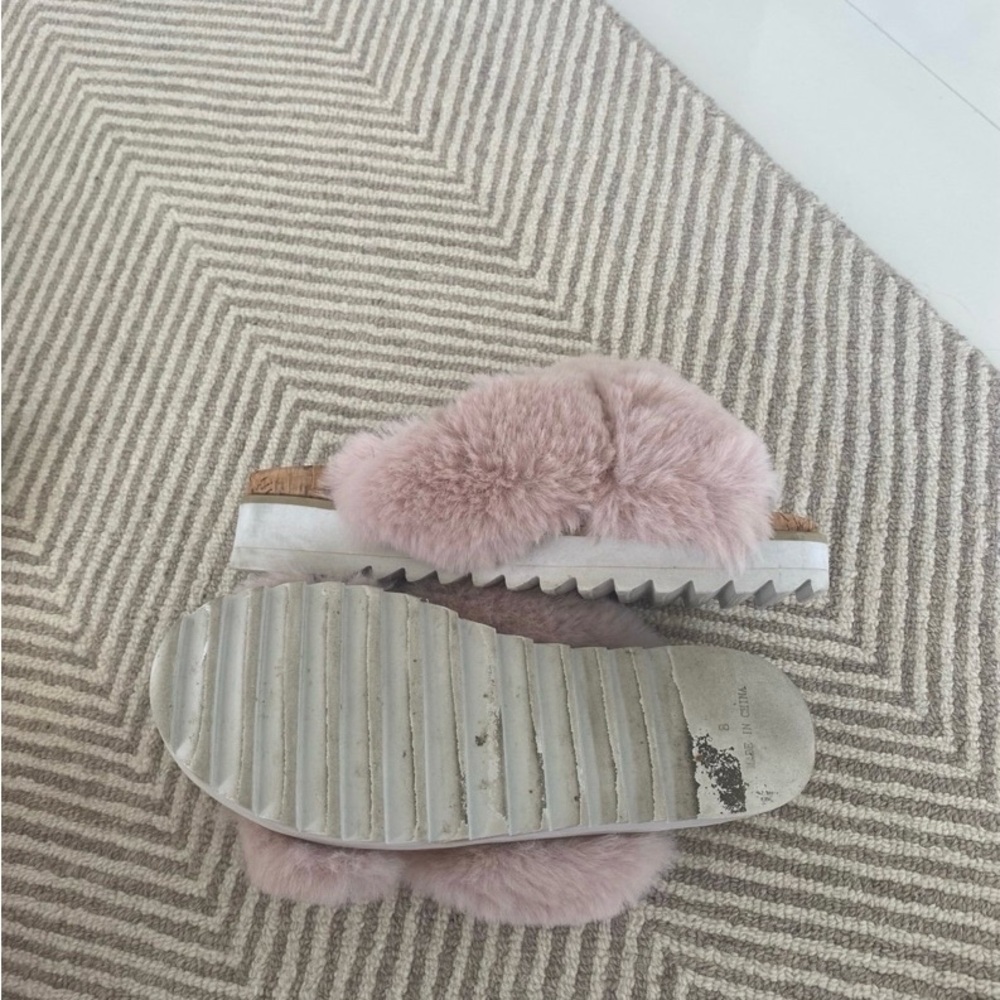 Fur Slides - Picture 2 of 2